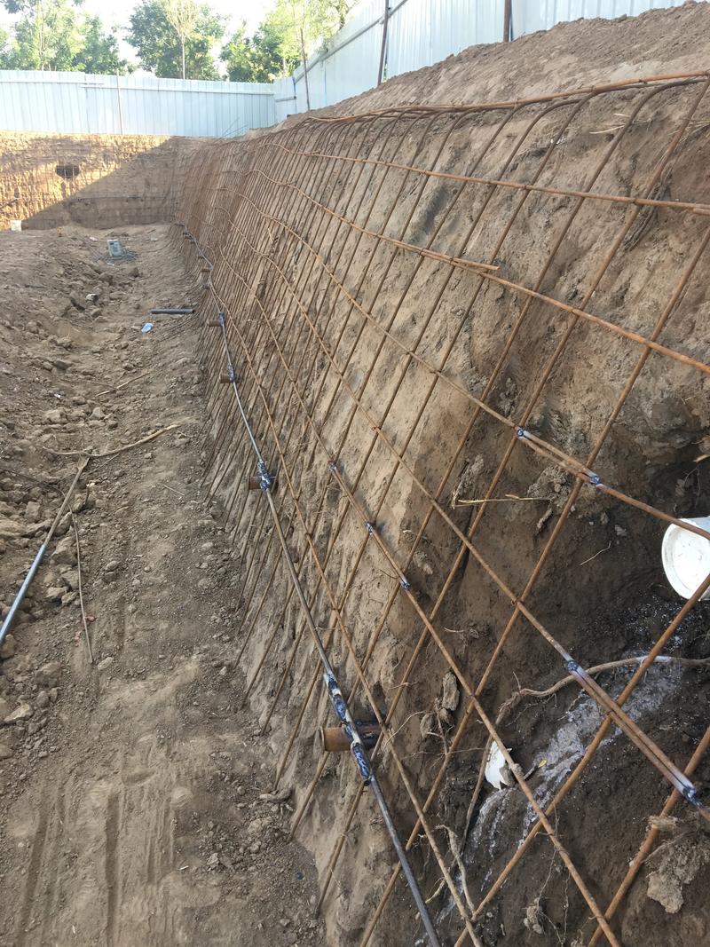洛阳偃师边坡加固